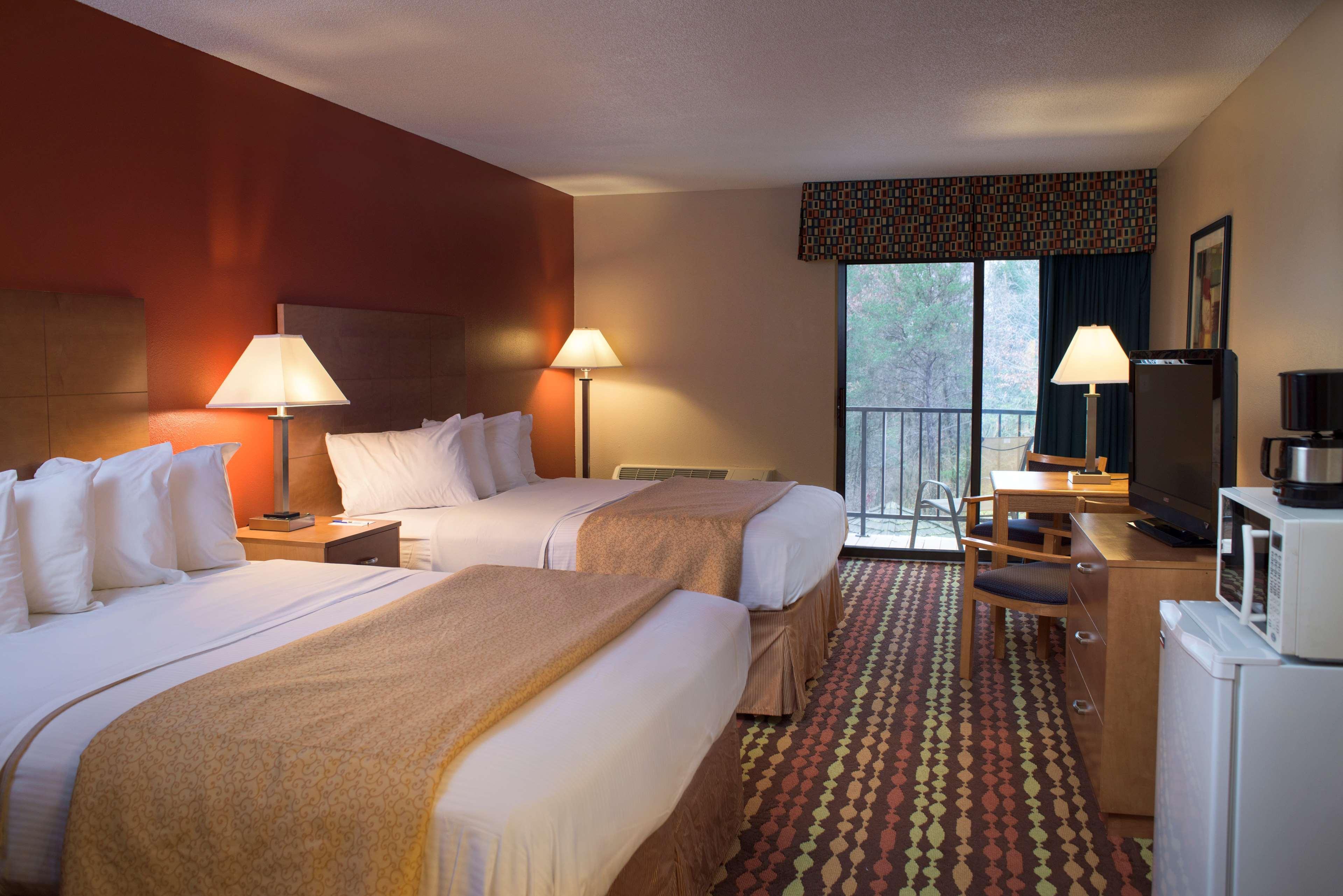 Best Western Ambassador Inn&Suites Wisconsin Dells Exterior foto